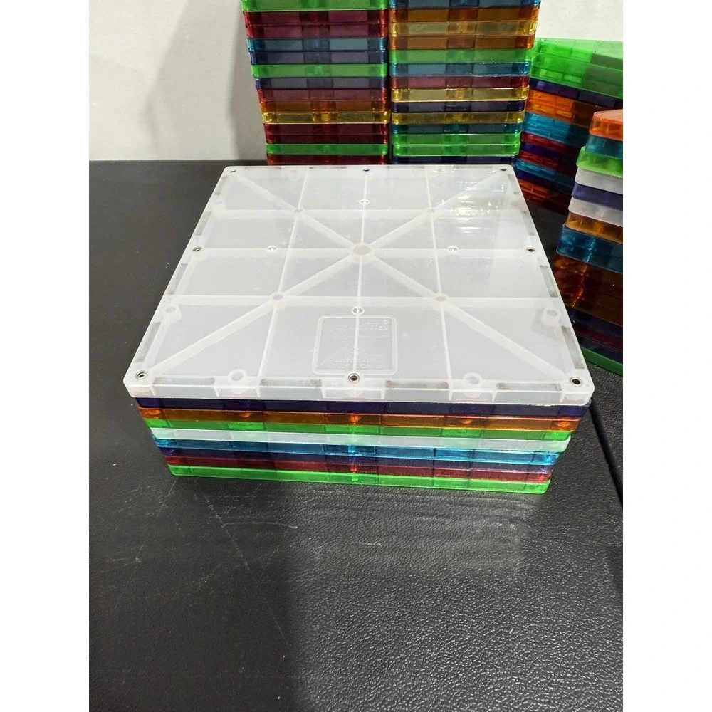 Lot of 138 Magna-Tiles Building Magnets STEM Learning Toys + 34 Off Brand